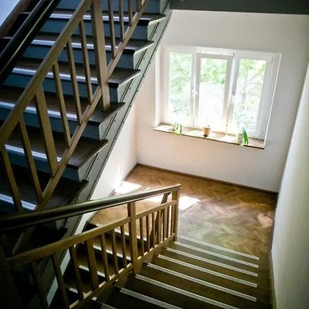 Apartmán Stylowy, Przestronny 80m2 Na Zielonej Ulicy W Centrum *
